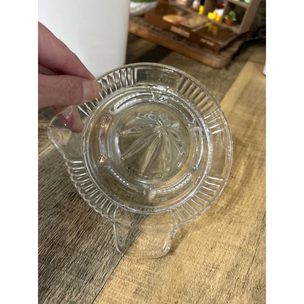 Vintage Clear Pressed Glass Citrus Juicer Reamer with Pour Spout and Handle